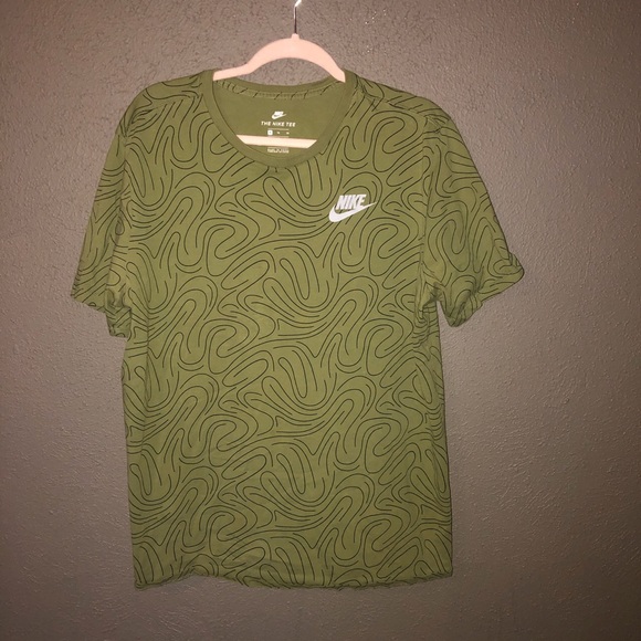 Nike t shirt - Picture 1 of 3